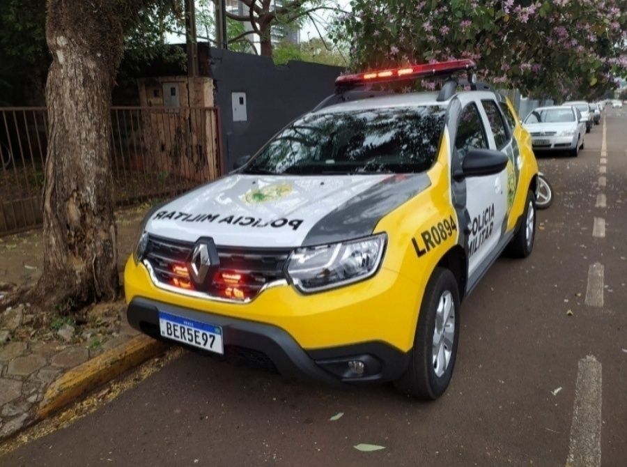 Viatura da Polícia Militar em patrulhamento urbano em Toledo PR
